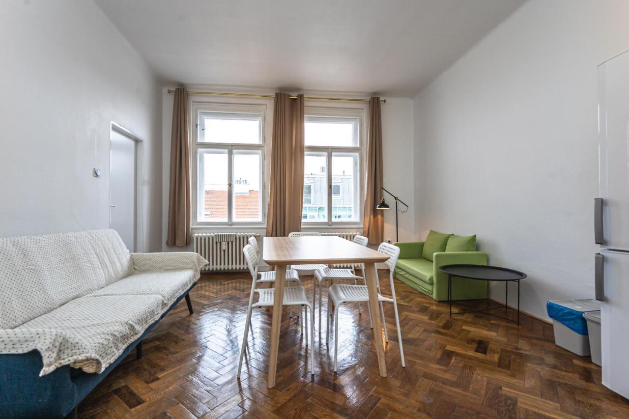 Apartments Safarikova 18 Praha Eksteriør bilde
