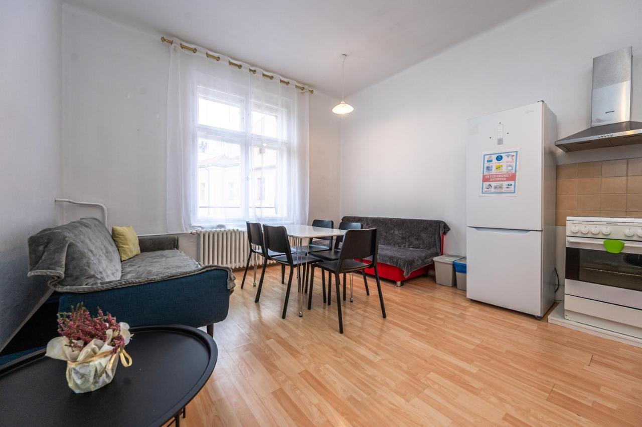 Apartments Safarikova 18 Praha Eksteriør bilde