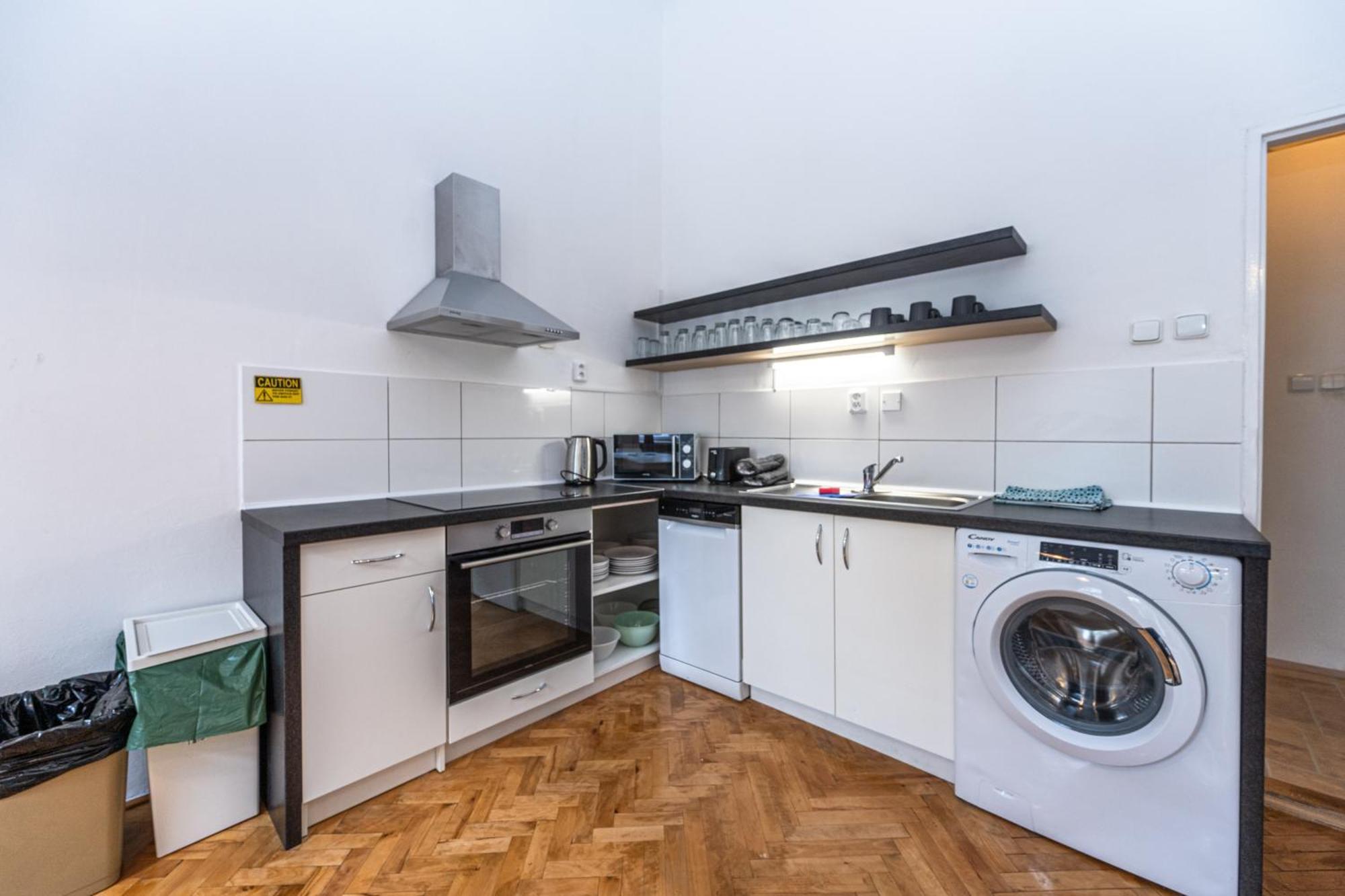 Apartments Safarikova 18 Praha Eksteriør bilde