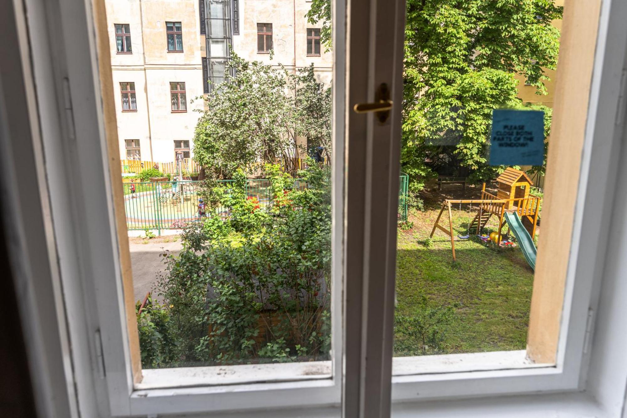 Apartments Safarikova 18 Praha Eksteriør bilde